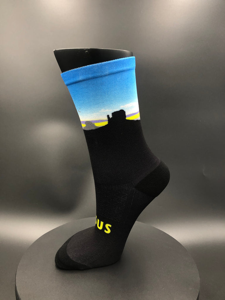 Versus Socks Run around USA Run The World