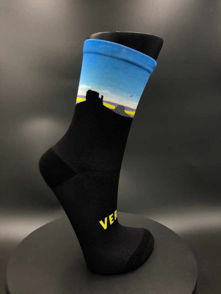 Versus Socks Run around USA Run The World