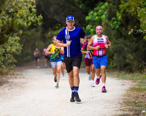 Run The World Members Shirt BLUE